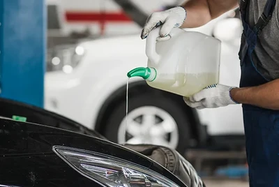 ¿A sus lubricantes industriales y automotrices les falta el secreto para un alto rendimiento?
